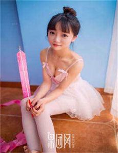 女管家