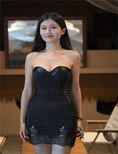 200万卡的自助餐